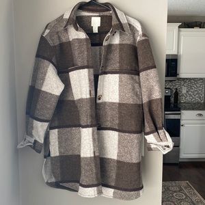 H&M Womens Plaid Shacket. Size S